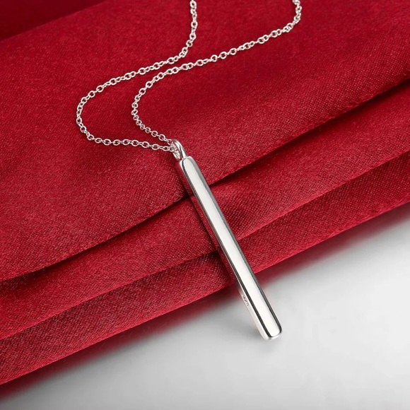 Jewelry - NIB Bar 925 sterling silver necklace